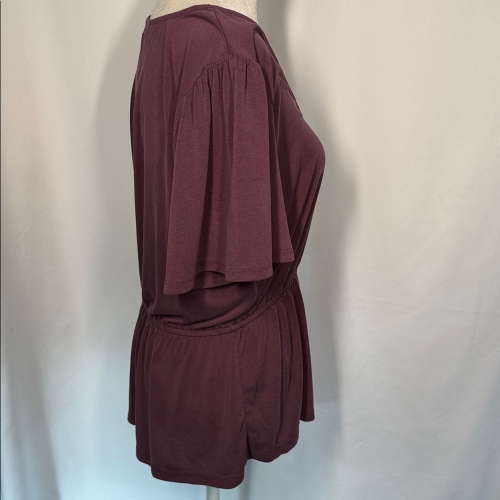 ❤️3/$30 Lucky Brand V-Neck Plum Top - Picture 4 of 8